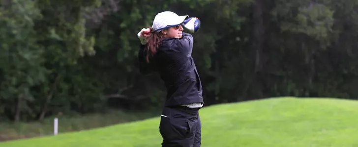 Spiders Battle Wet Conditions In NCAA Second Round