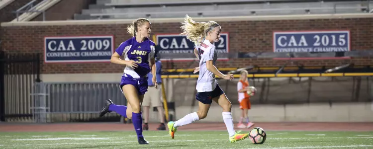 Spiders Post Weekend Sweep With 3-1 Win Over Sacred Heart