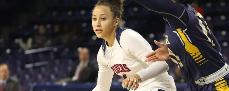 Spiders Come Up Just Short in Battle with La Salle, 63-58