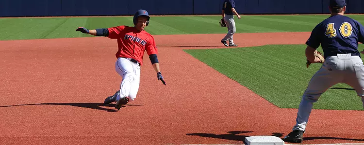 Spiders Split Sunday Doubleheader