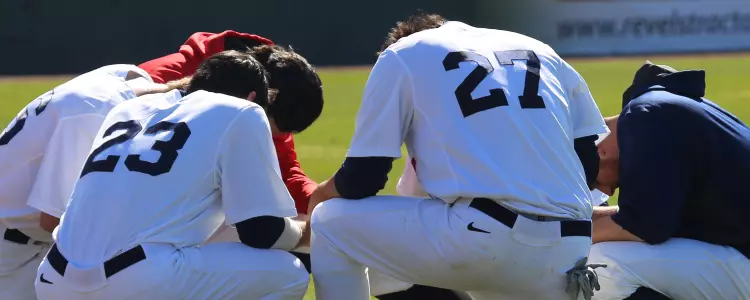 Spiders Fall in Atlantic 10 Opener to Dayton, 6-5