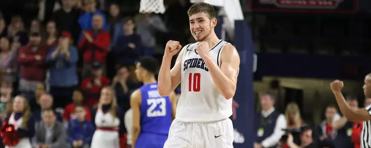 Cline’s Second Triple-Double Leads Spiders Past Saint Louis