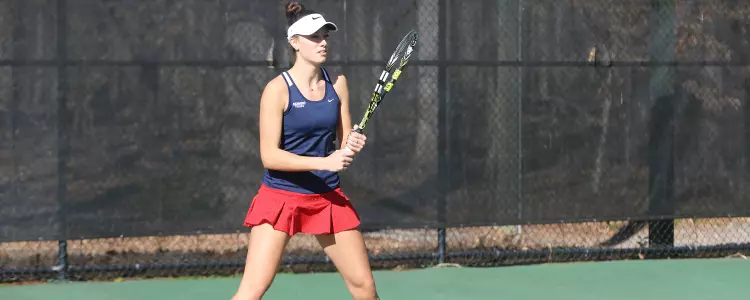 Spiders Fall Short Against Elon