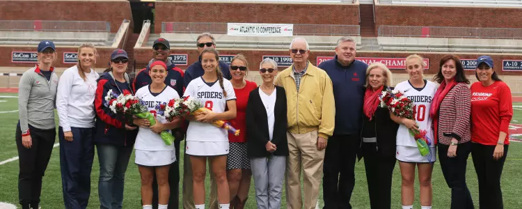 Spiders Knock Off Hawks in Thrilling Fashion,12-11