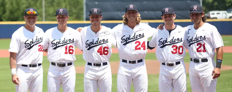 Spiders Close Out Season Honoring Seniors