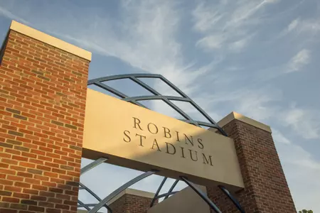 Robins Stadium