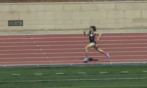 Maria Acosta 800 Victory