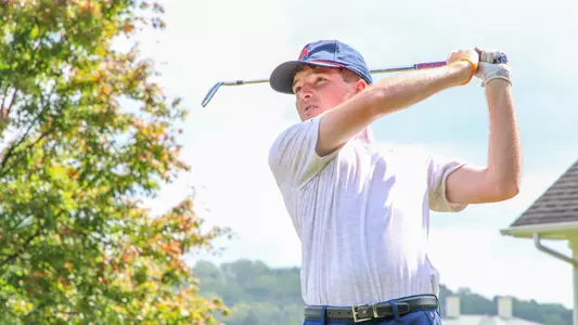 Quin Polin watches his tee shot