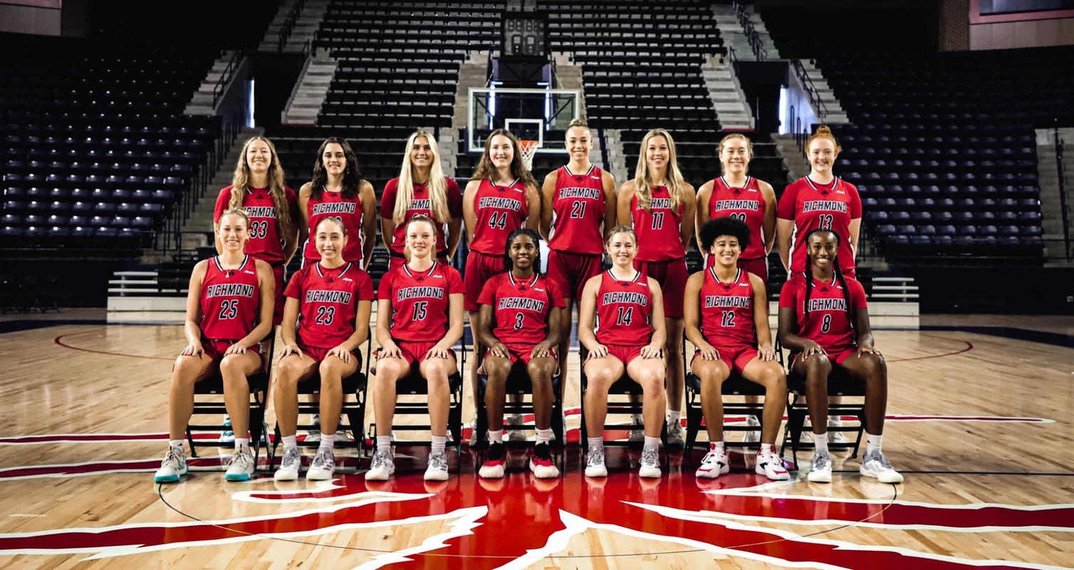2024-25 Women's Basketball Team Photo