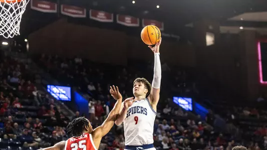 Jonathan Beagle shoots a left-handed hook shot
