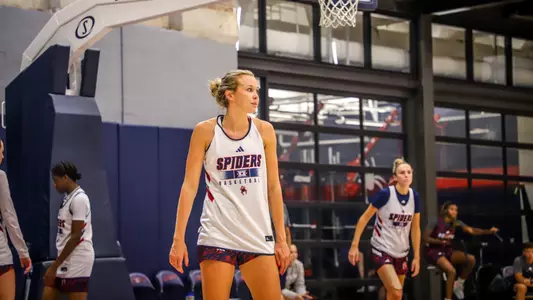 Anna Camden during WBB practice