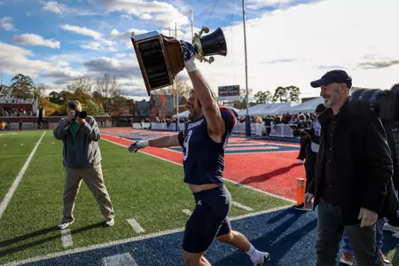 Virginia Sports Photographer, Amanda Coll Photography at the University of Richmond Football in Richmond, VA