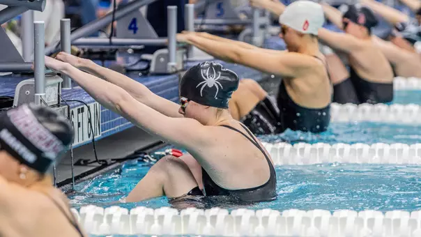 Hannah Wieczorek backstroke start 2025 A-10's