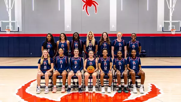 2025-26 Women's Basketball Team Photo