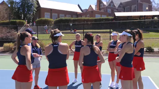 Spiders lined in a circle pre match