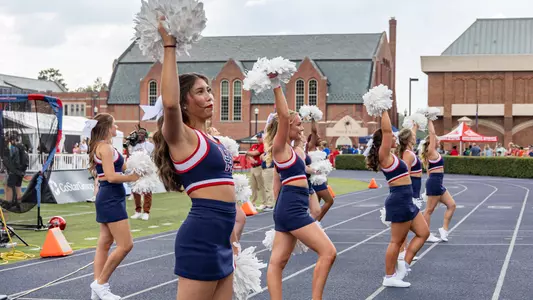 UR Cheerleaders during Richmond's game against VMI on Sept. 20, 2025