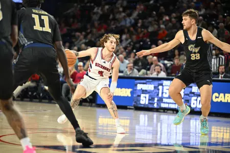 Will Johnston steps back for a jumpshot vs GW