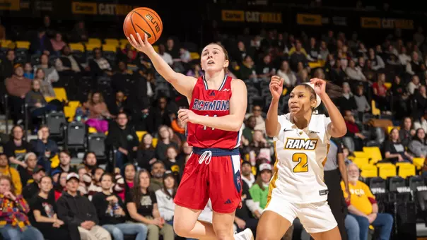 Sweeney shooting a layup at VCU