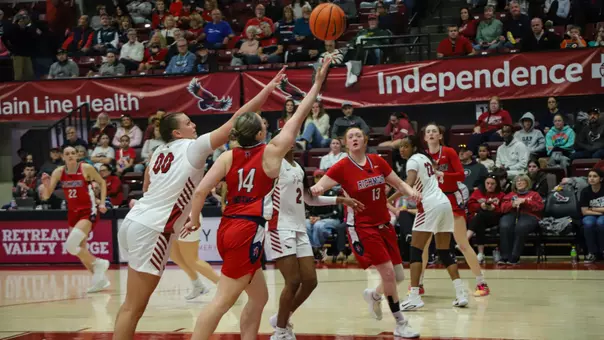 Sweeney with a layup at SJU
