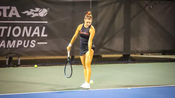 Barbulescu serving the ball in Orlando