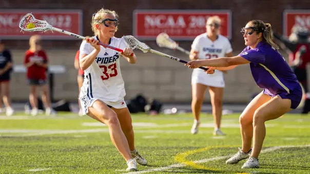 Keating Hopkins working ball around the 8-meter