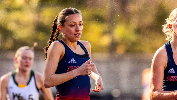 Mia Paolino running steeple chase