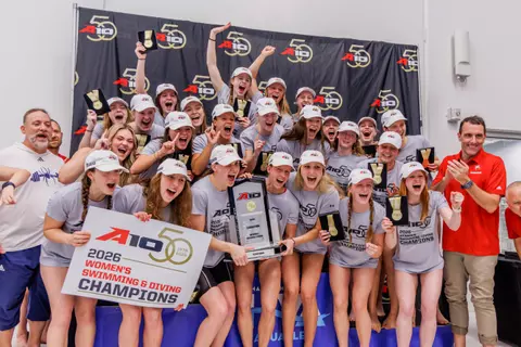 Swimming & Diving celebrates its A-10 title