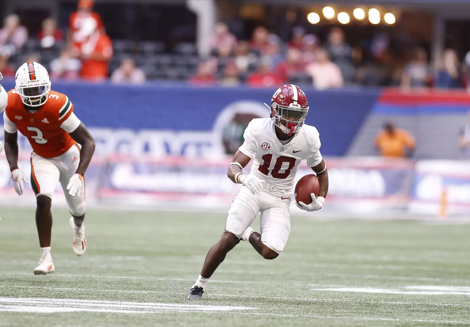 9/4/21 MFB Alabama vs Miami
Alabama wide receiver Gary Earle (10)
Photo by Crimson Tide Photos