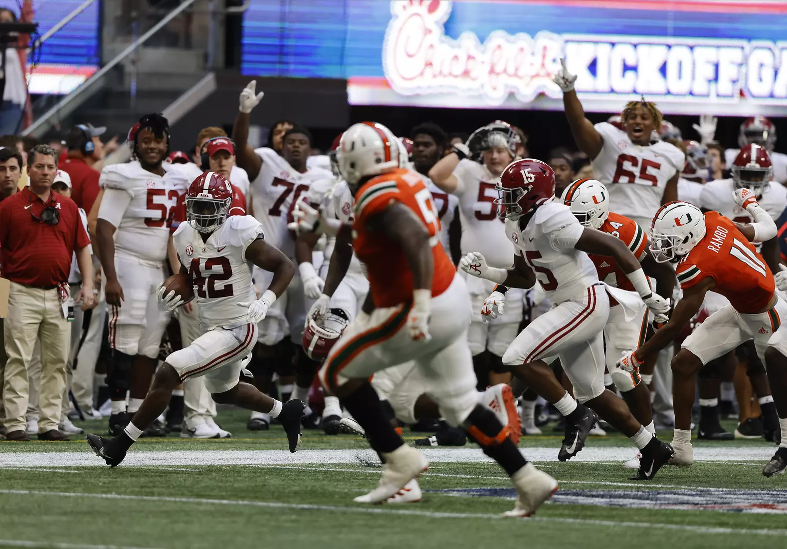 9/4/21 MFB Alabama vs Miami
Alabama linebacker Jaylen Moody (42)
Photo by Crimson Tide Photos