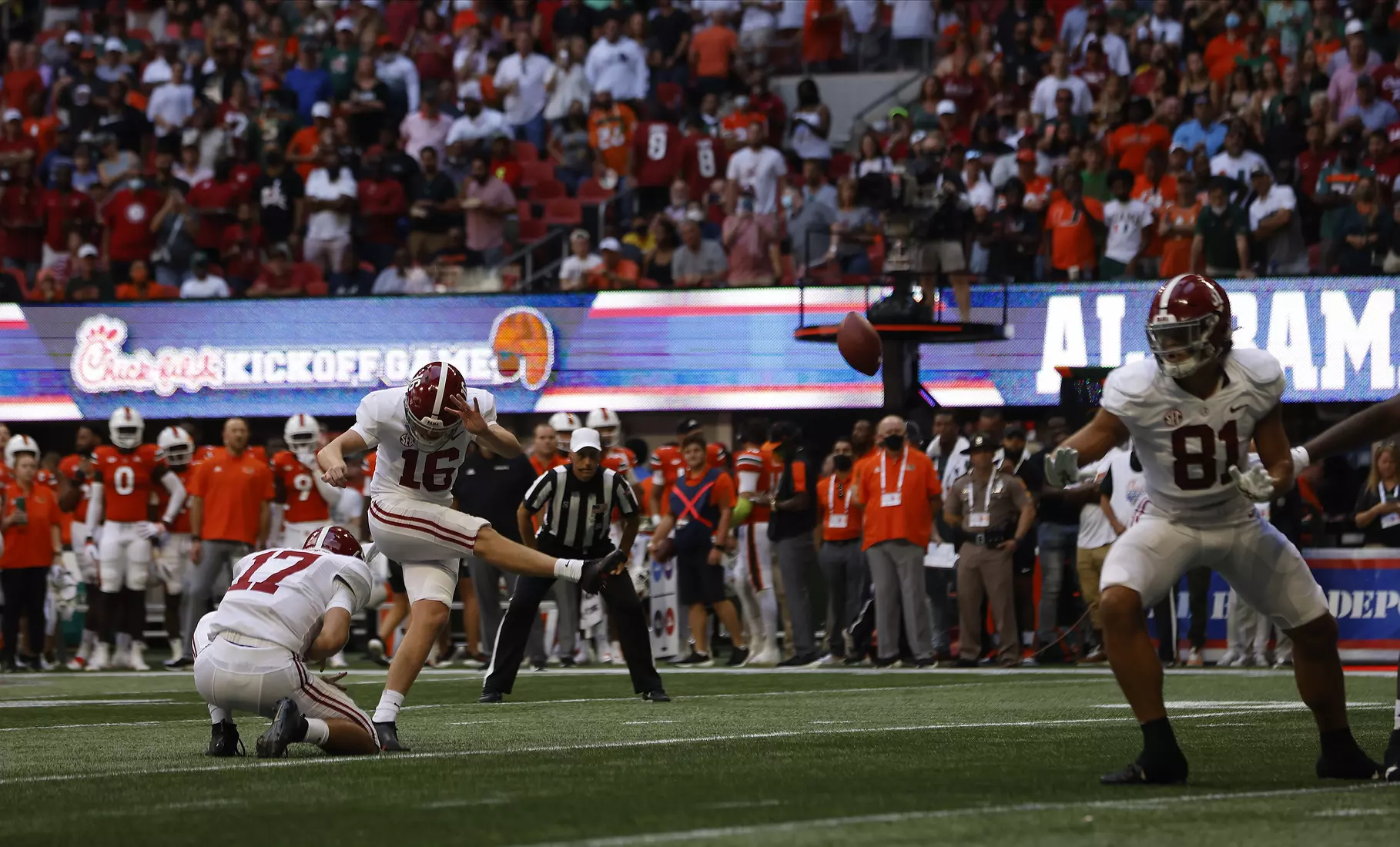 9/4/21 MFB Alabama vs Miami
Alabama kicker Will Reichard (16)
Photo by Crimson Tide Photos