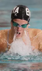 Junior Agustina led the Tide with a trio of wins, including back-to-back wins in the 200 breaststroke and 500 freestyle.