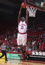 Senario Hillman scored 18 points in the Alabama win.