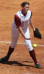 Chrissy Owens threw a complete-game shutout to improve to 12-0 on Sunday.