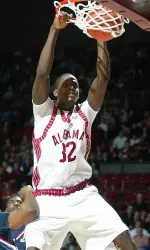 Green scored a team-high 15 points in Alabama's loss to Kentucky on Saturday.