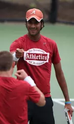 Senior Saketh Myneni enters the fall season ranked 10th in singles