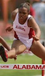 Kimberley Laing qualified for regionals in the 100m hurdles.