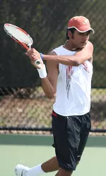 Saketh Myneni fell in the opening round of the NCAA Singles Championships Wednesday
