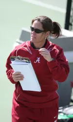 Women's Tennis Head Coach Jenny Mainz announced the 2009-10 schedule on Thursday