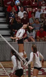 Junior Alyssa Meuth tied her career-best of 18 kills to pace the Tide