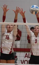 Alabama junior Alyssa Meuth posted a career-high 18 kills on Saturday.