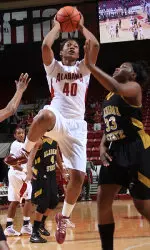 Kaneisha Horn had 10 points and nine rebounds last time out for the Tide.