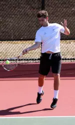 Sophomore Michael Davis clinched his second match of the weekend on Sunday.