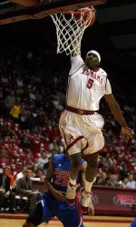 Alabama fell in the final minute against SEC foe Florida Thursday night.