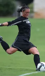 Alabama split its weekend matches in Birmingham.