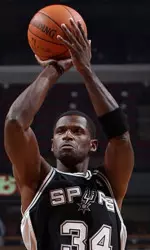 Antonio McDyess will make his seventh NCAA appearance.