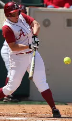 Sophomore Amanda Locke went 2-for-2 with a three-run home run, three RBI and two runs scored Wednesday night.