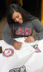 Leona Lafaele signs an NLI all the way from Sacramento, Calif.