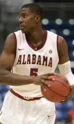 Tony Mitchell nearly averaged a double-double in four games last week.