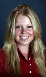 Stephanie Meadow captured medalist honors in just her fifth tournament at Alabama with a 3-under 69 on Tuesday.