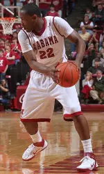 Andrew Steele matched a career high with 10 points at LSU.